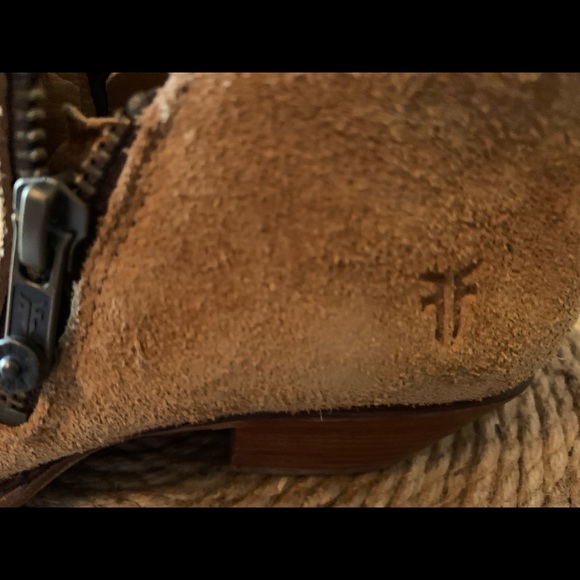 Frye booties, so comfortable’ - Picture 2 of 10